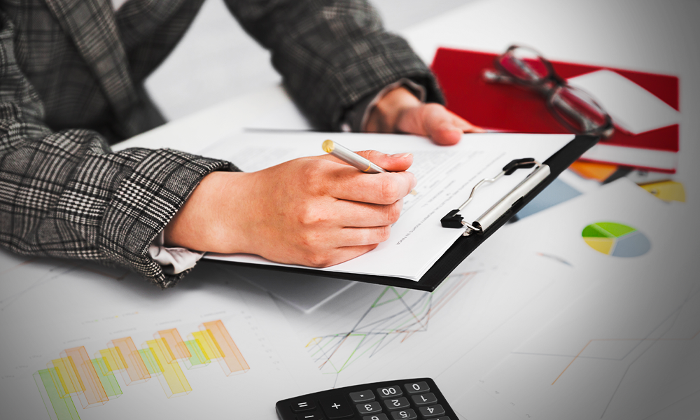 5 Signs Your Business Needs a Strategic Management Accountant in Adelaide